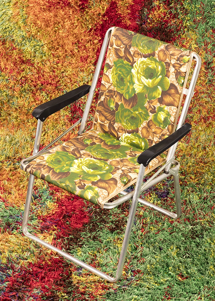 Light study: garden chair