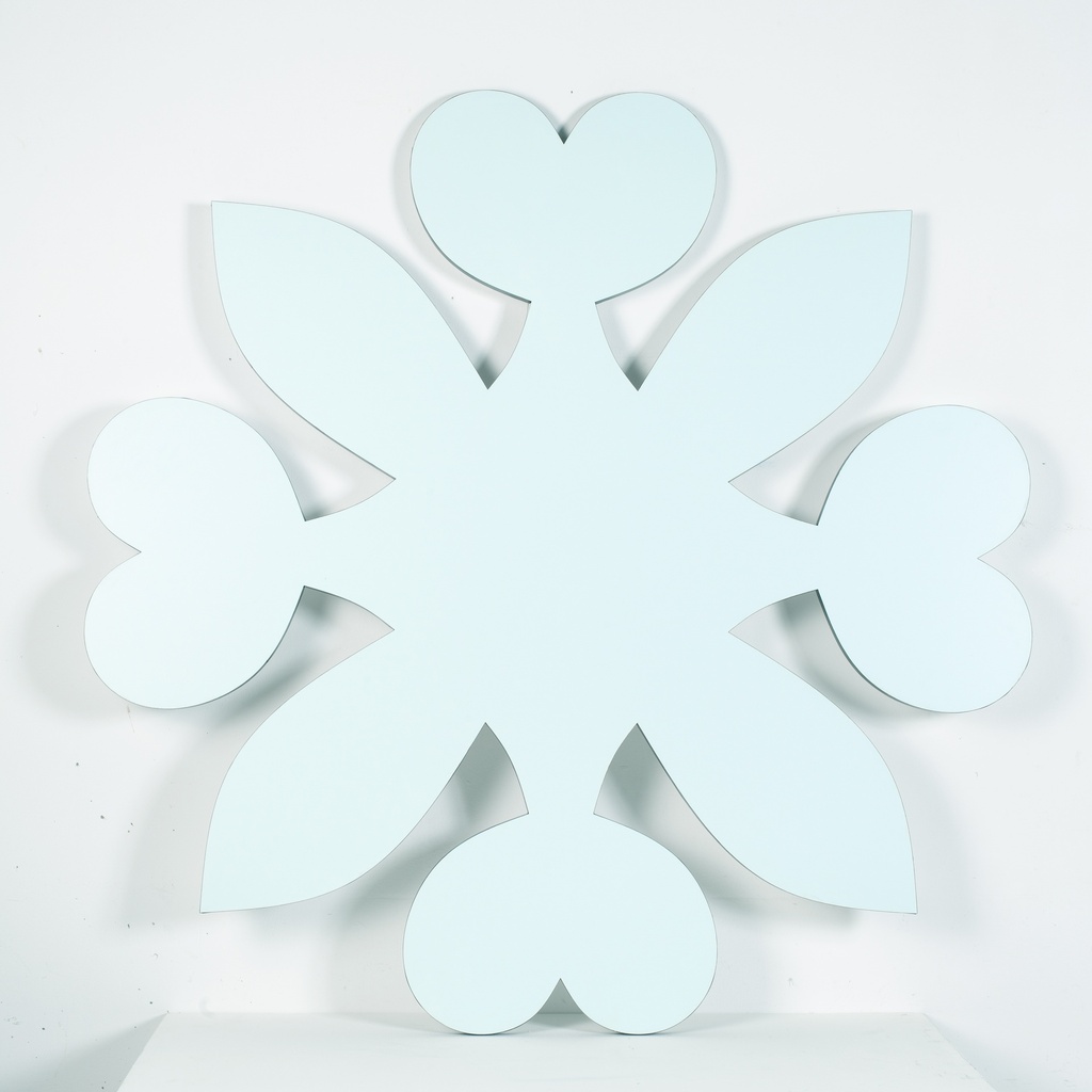 Surface secluded objects (green)