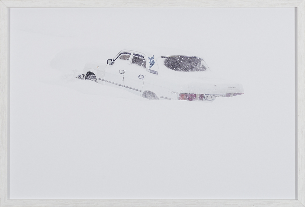 Удачный/Lucky (white car)