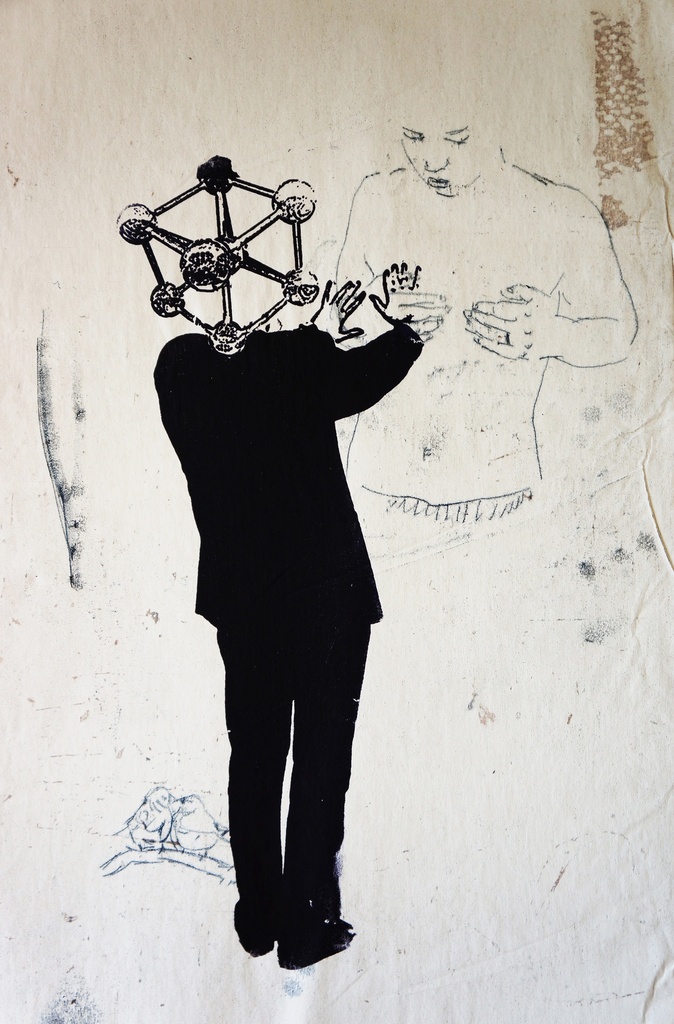 ... (atomium)