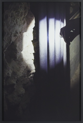 [11060032] Curtain with spot