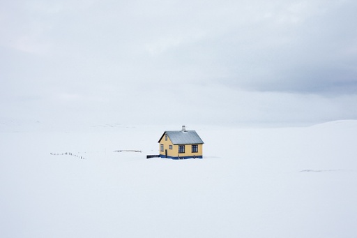 [15920001] Yellow House, Island